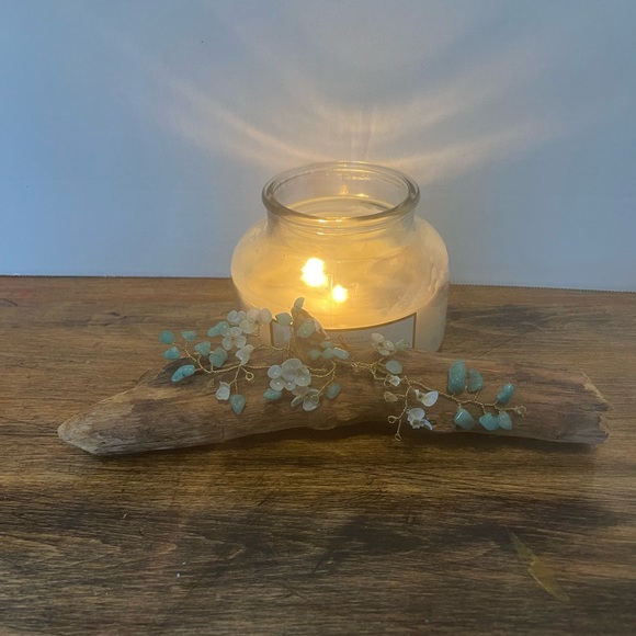 Hand Crafted Drifrtwood Wall Decor Shell Embellished 10” - Picture 4 of 8